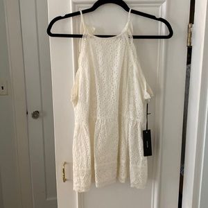 LuLus white peplum top. New with tags
